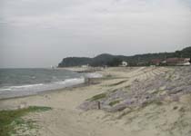 内海の浜辺